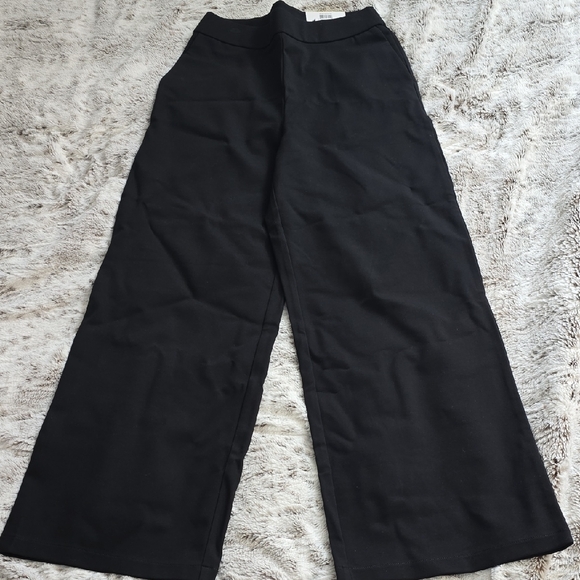 INC International Concepts Pants - Wide-Leg Pants INC International Concepts Black NWT Medium